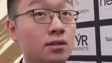 韦奕击败卡尔森赛后采访#体育精神 #比赛 #比赛现场 #下棋的手法和技巧 #国际象棋挪威大奖赛