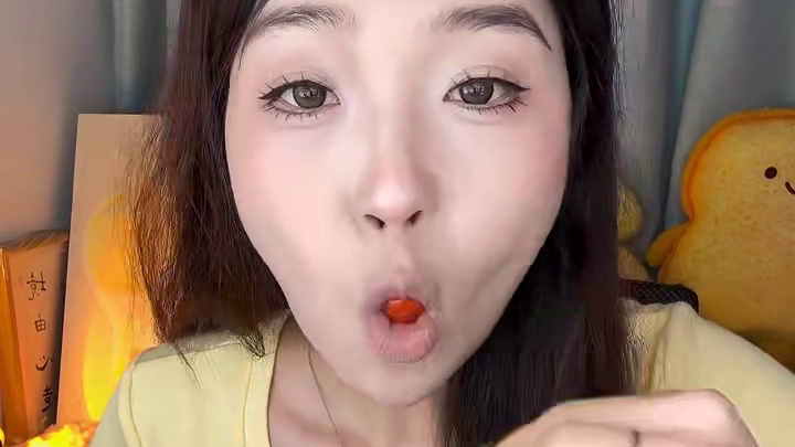 哇塞姐妹们 吃到漂亮的东西真的让人开心！这个很好地解决了圣女果皮厚的问题！一口下去宛若冰淇淋！太好吃