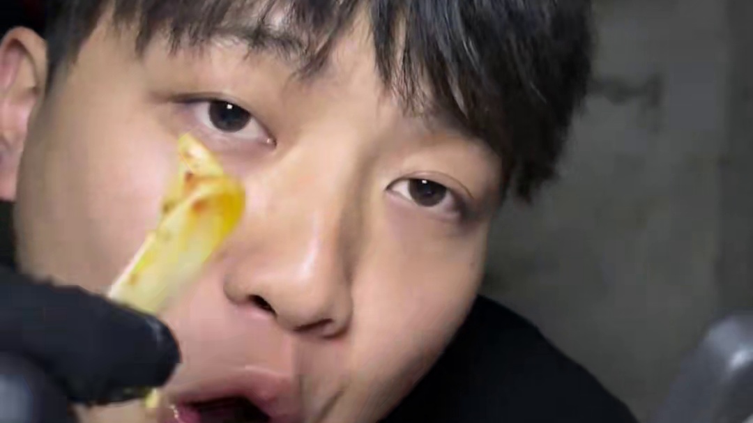 嘎嘣脆，健康的前提，解馋又解压，非常满足！5包约150个脆骨哈，能嚼挺长时间！#解馋 #解压 #过瘾