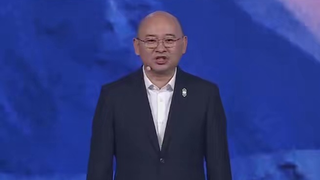 百万级国产豪车今夜炸场！尊界S800如何用中国智造改写豪华规则？#时代匠心铸就时代旗舰  #尊界S8