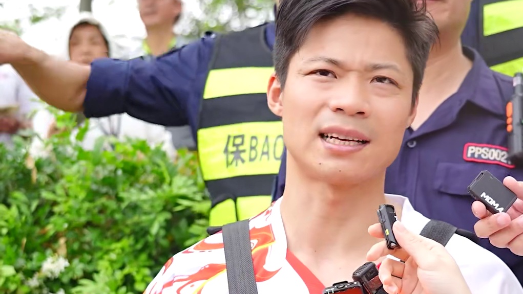 不是你们广东人实力这么强的吗？#苏炳添广州赛龙舟被反超 #端午市集#端午就要这样过