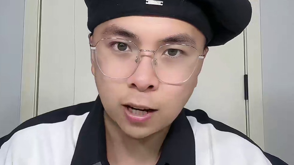 谁来救救吴泽林快被陈楚生玩坏了，这哥俩不像参加歌手像来演小品 #歌手2025 #吴泽林 #陈楚生 #