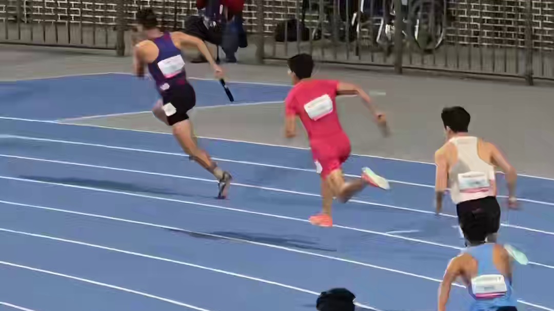 #亚洲田径锦标赛 收官之战-男子4x100米接力决赛，全新00后阵容交接失误未能取得成绩。
年轻有更