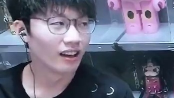 蔡哥回忆童年阴影，挨打最狠的一次！ 