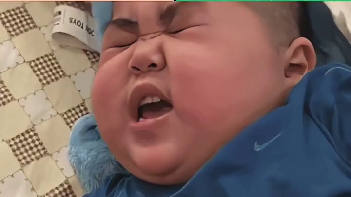 要是没有监控，小孩哥估计得调卫星出来了