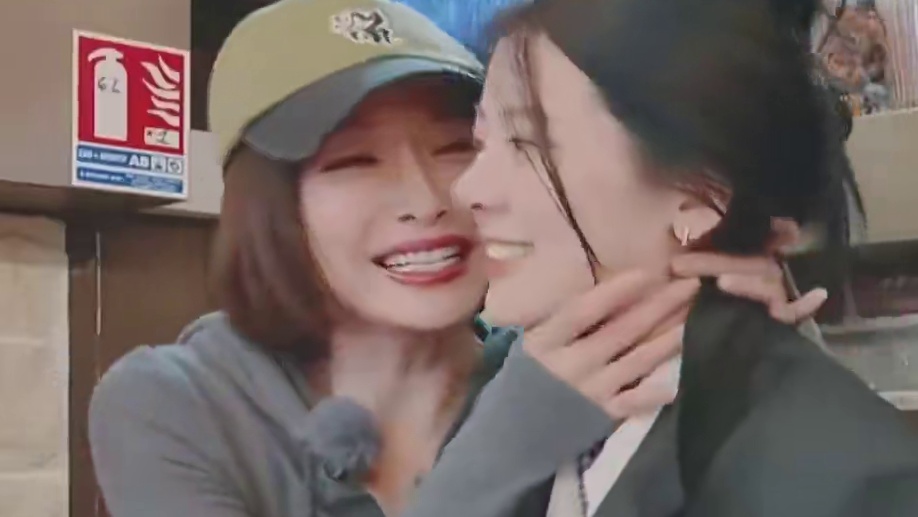 妹宝：我寻思昨晚和你一起洗的澡呀，不至于臭呀