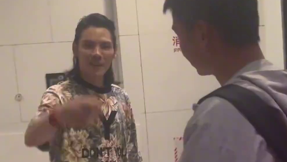 这个佐真的潮得我风湿都犯了啊#向佐 #离开向佐还有谁能逗我笑 #向佐e人显眼包