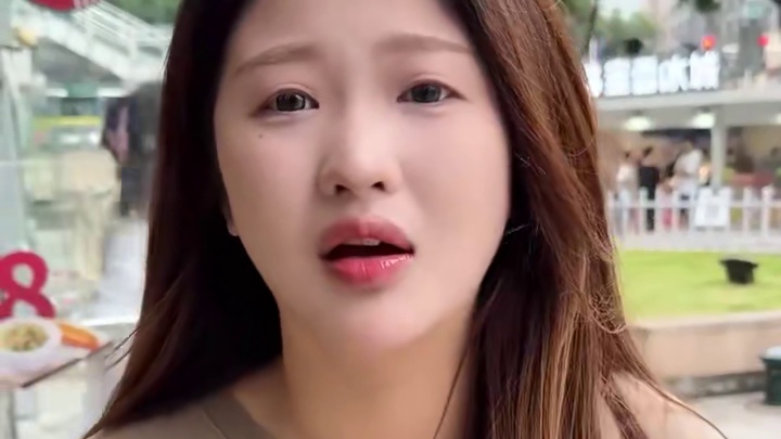 喝蜜雪冰城就是踏入豪门的入门券！#蜜雪冰城#豪门#测评#精神状态belike