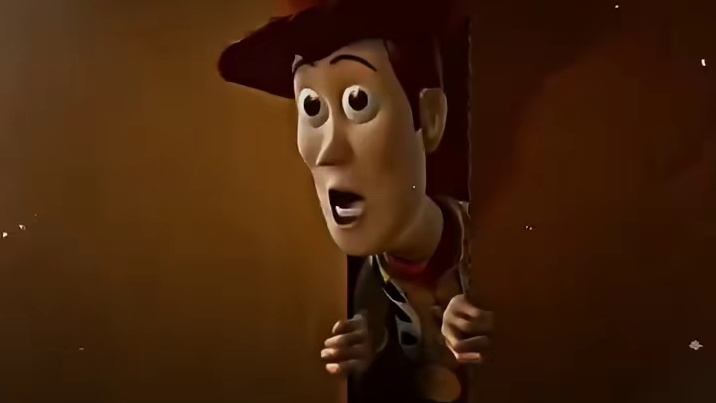 天气热脾气燥，胡迪不微笑你别闹