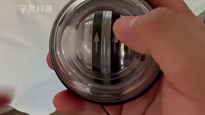 解锁腕力球新玩法，让你的手腕灵活度直线飙升！ #腕力球  #自律  #运动 #解压视频 #还有这种操