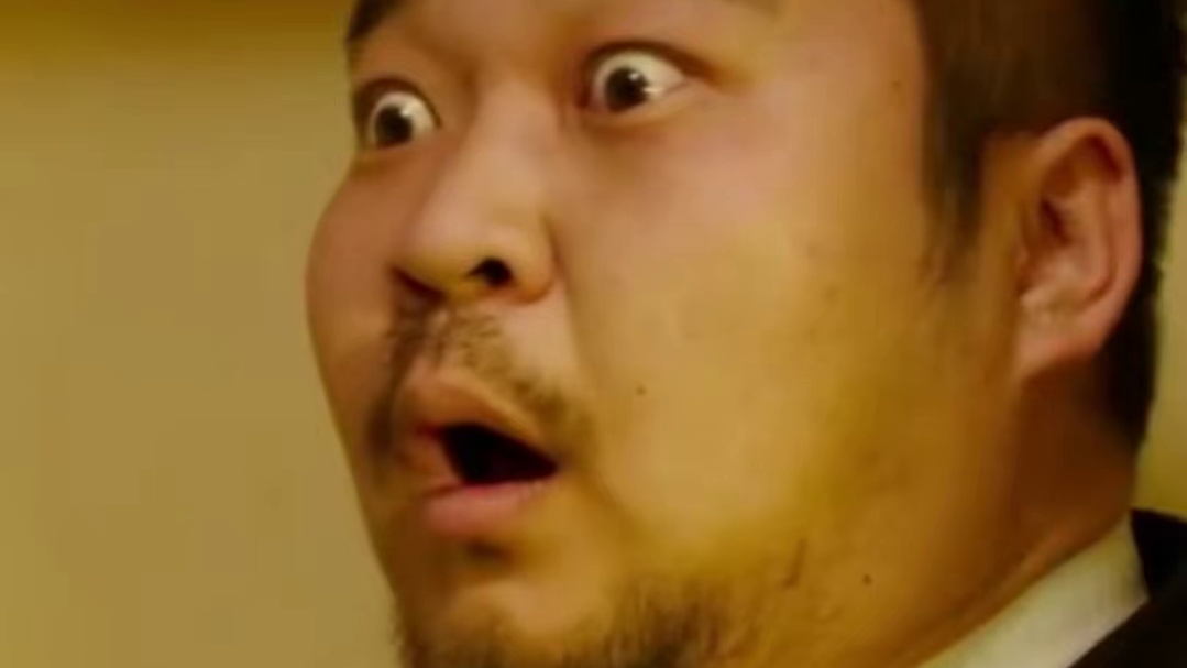 这个男人知道的太多了，不能让他回去了