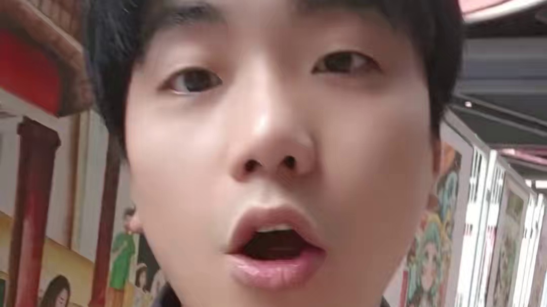 五子棋cos新红装机甲！这就是压迫感！ #和平精英粉色机甲惊现杭州国漫 #武子弈 #和平精英