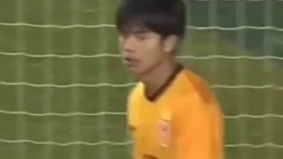 越南小将传中变吊射直接破门#足球#