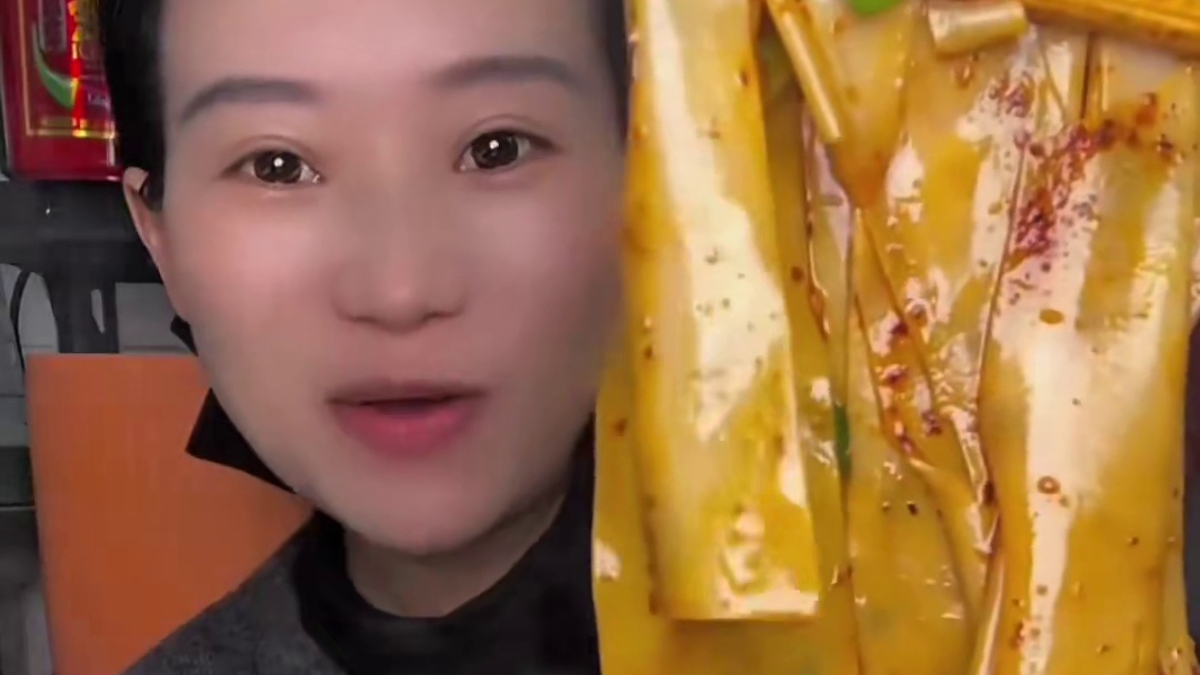 #美食分享 #碱水面条 #大口吃面过瘾