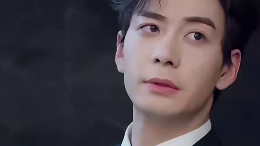 偶像剧终于遇到了正常的导演