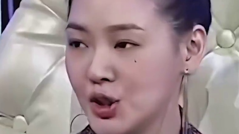 黄渤 句句扎心小s ，小s快承受不住了，这也太搞笑了吧