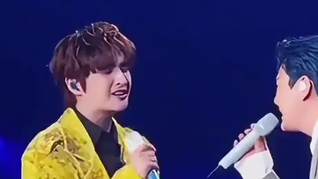 “从迷弟到同台！张远圆梦与张信哲合唱《信仰》这波追星赢麻了” #张远#张远张信哲合唱#信仰#张远白巡