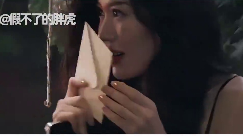 恋综人气王男嘉宾，线下内涵节目组