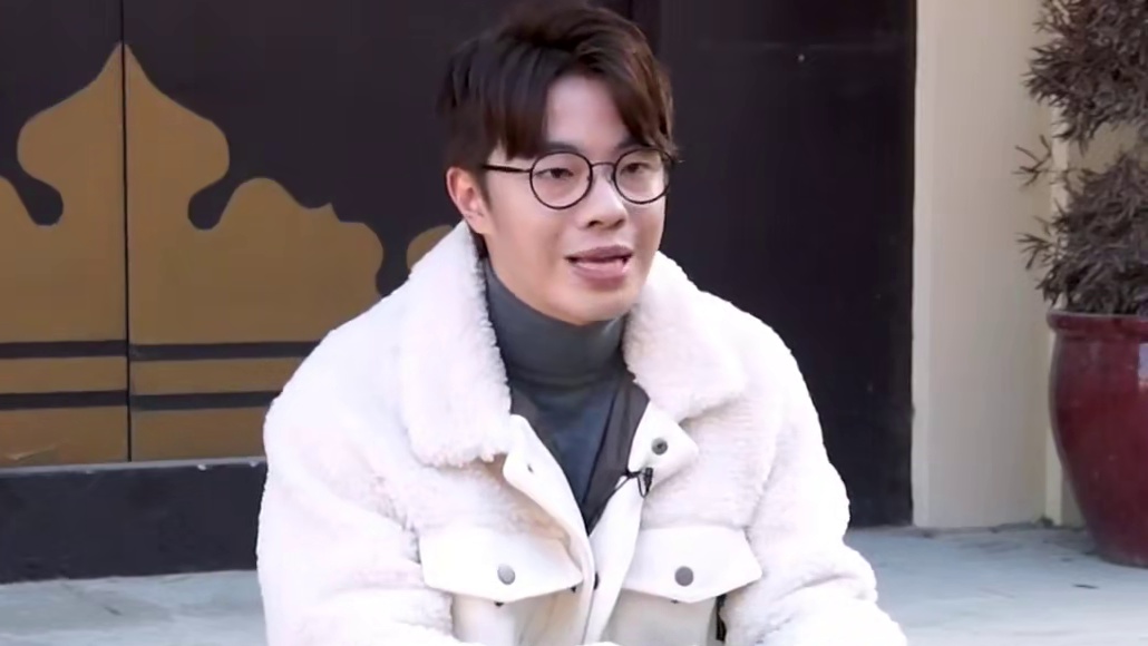 TVB力捧小生林正峰一天打两份工，凌晨还玩命做健身，直言不知还能熬多久#娱乐圈 #tvb #林正峰