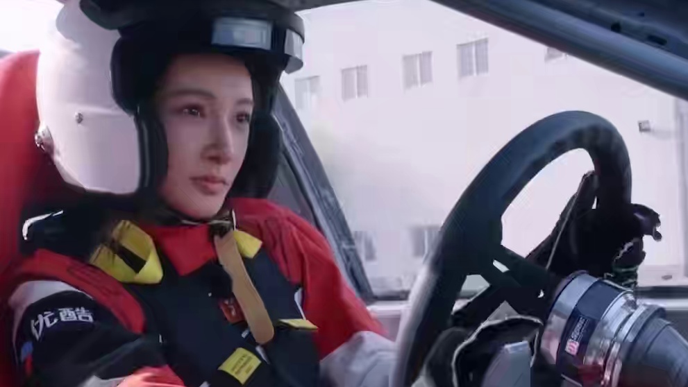 #风驰赛车手  风驰赛车手的嘉宾都是有一股子韧劲在身上的