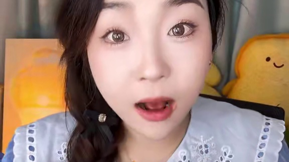 适合夏天的一顿餐！凉面！麻辣糖醋口的！非常清爽一点都不油腻！！！好吃好吃！#麻六记凉面 #太香啦 #