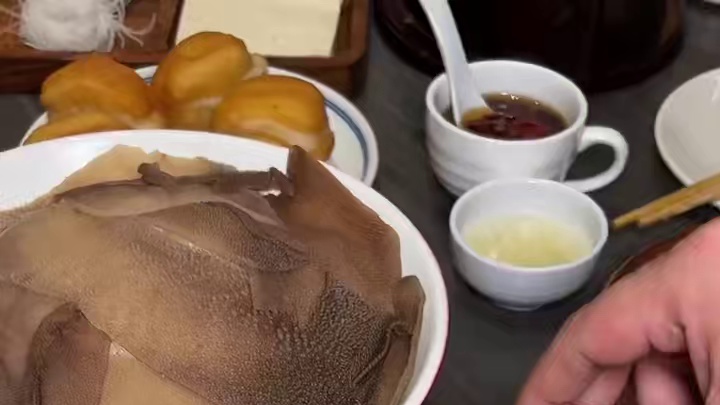 四合院里的前门涮肉拍照很出片！58代100还是太原7店通用 #前门涮肉 #铜锅涮肉 #七店通用 #快