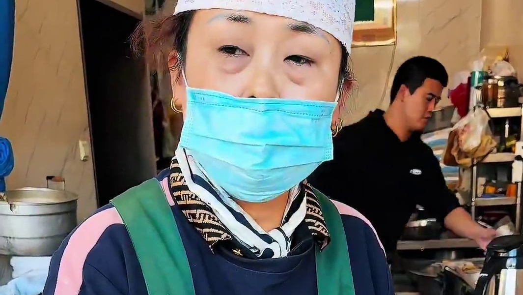 天津街边切糕五种口味一个来一刀要多少钱