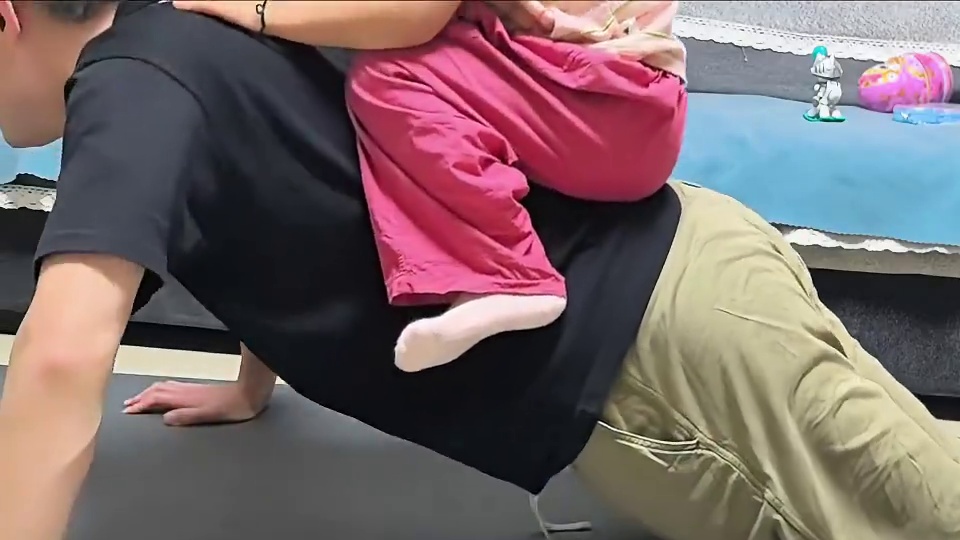 改枪可真是门技术活 #暗区突围无限 #暗区突围无限真刺激 #暗区端游整活大赏