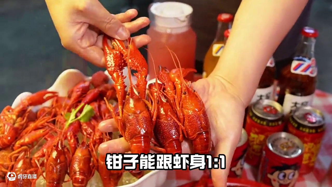 头牌野排档 北仑吃夜宵烧烤小龙虾就来头牌野排档
#吃龙虾的季节 #夏天和小龙虾是绝配 #实现小龙虾自