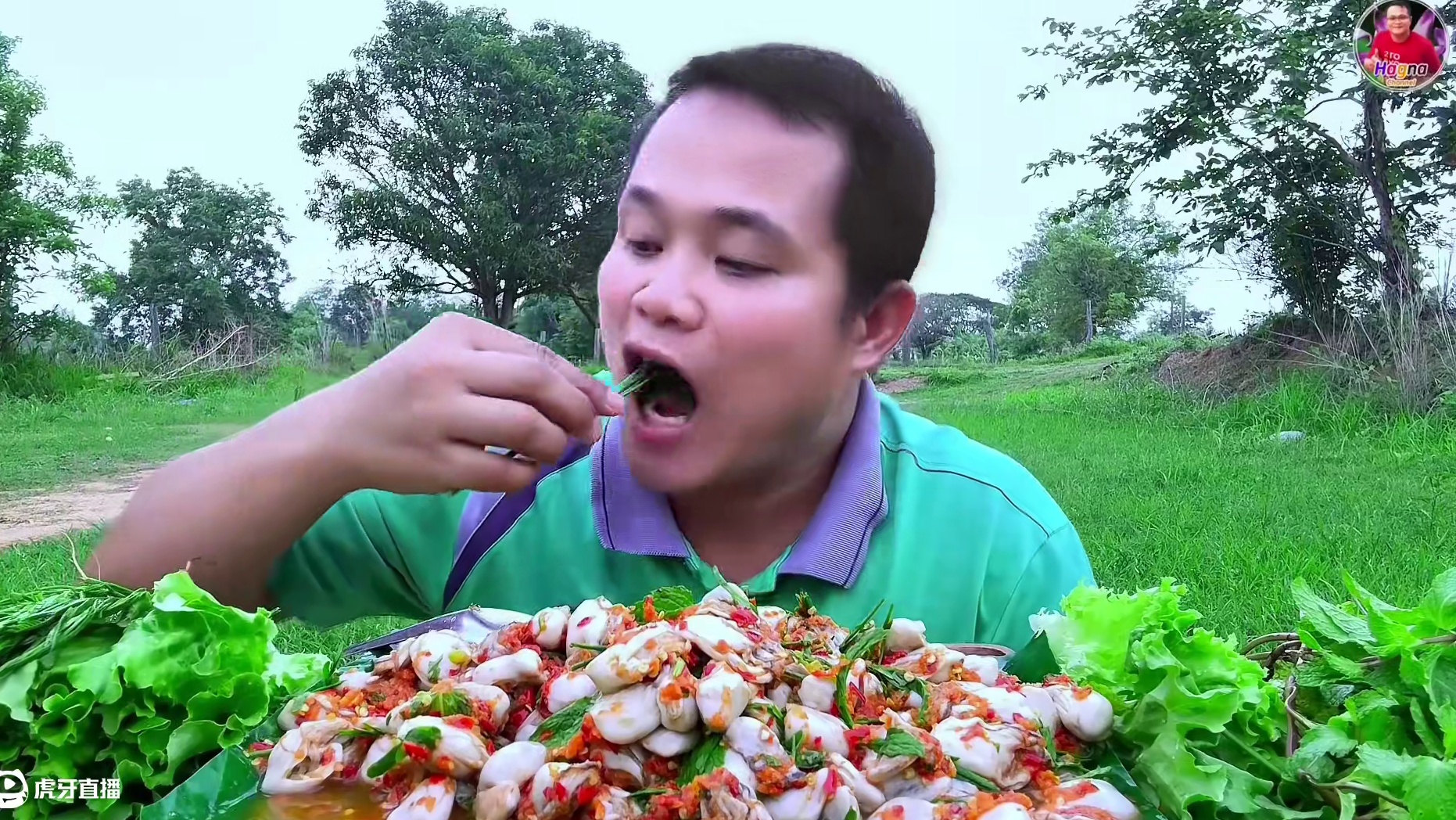 完整版️臭菜酸辣凉拌‍小生蚝肉刺身 #我的乡村生活 #泰国大叔#泰国美食#铃铛大叔长视频 #内容启发