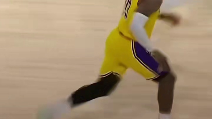 詹姆斯不在东部，才感受到他曾经的统治力！