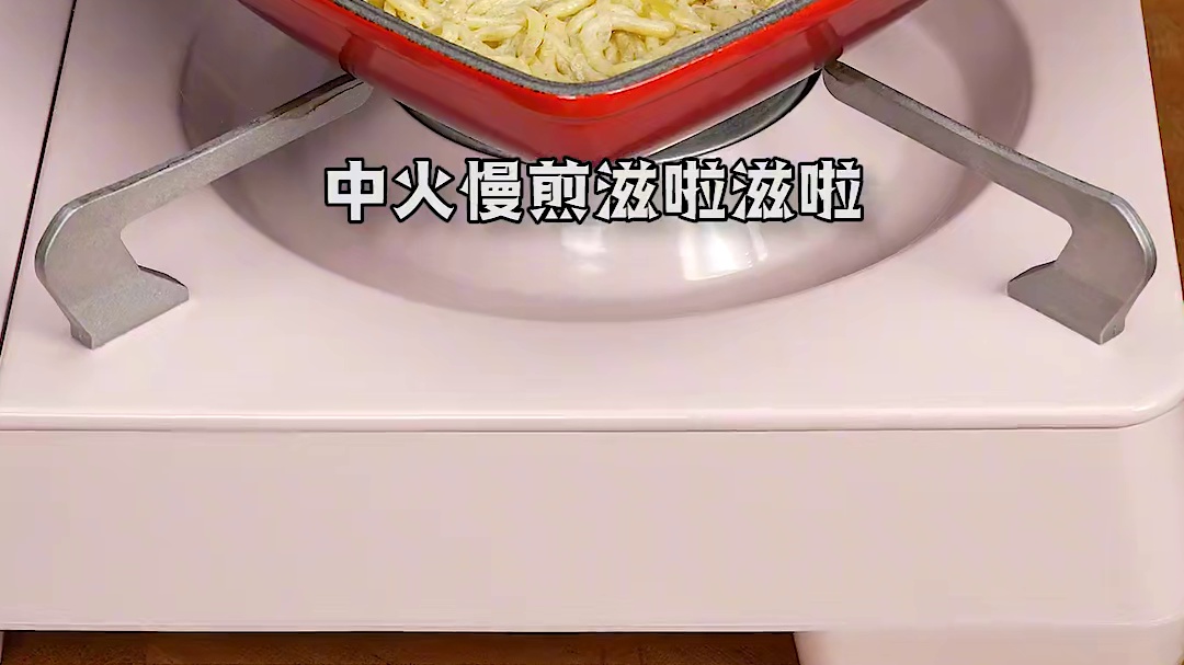 绝了！土豆新吃法【超脆土豆丝饼】便宜实惠，好吃到跪 #好好吃饭大赛 #童年白月光美食回来了 #在家吃