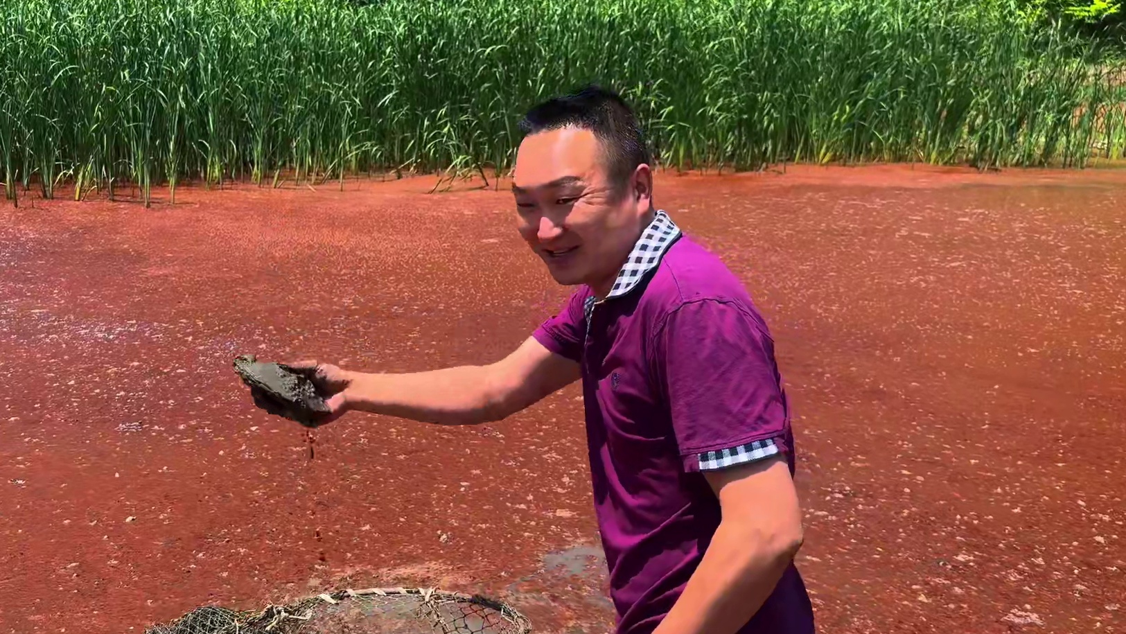 爆辣河蚌肉烧地捡皮，下饭吃真的是绝绝子，太爽了！ #我的乡村生活 #新农人计划2025 #农村美食 