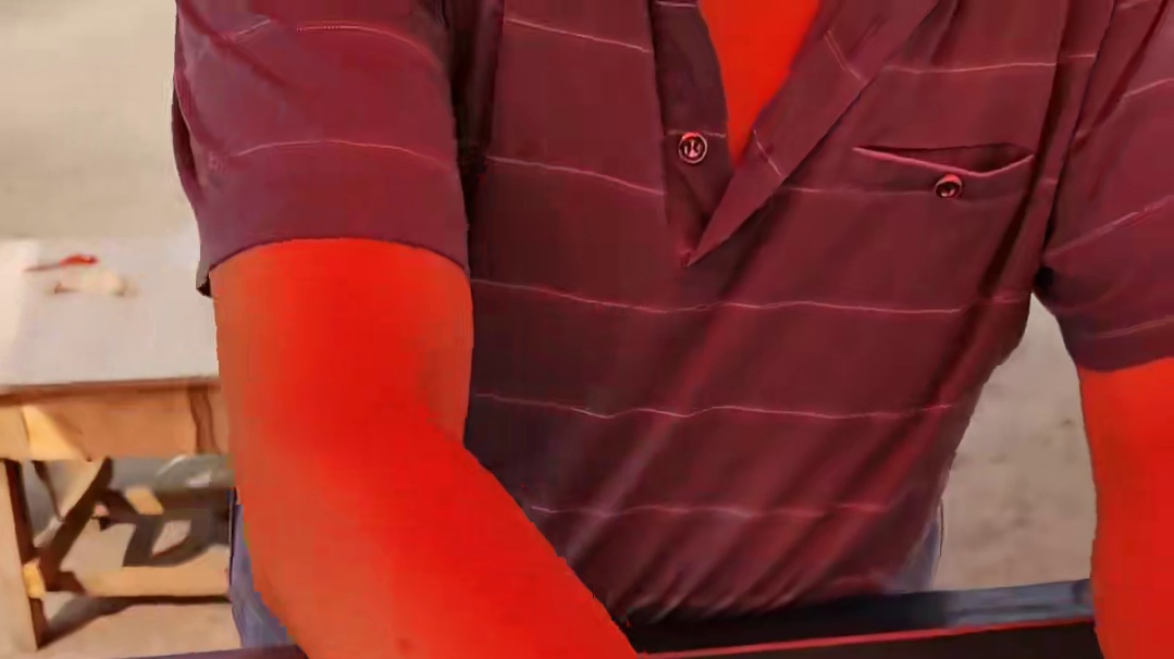 传统的做法搭配五香酱吃起来满满童年的味道！你喜欢吃热豆腐吗？