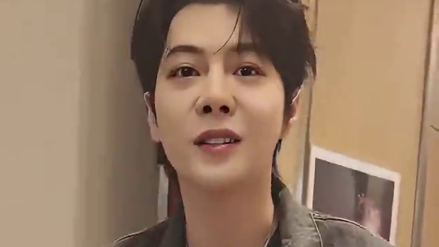 看见女神是这样的