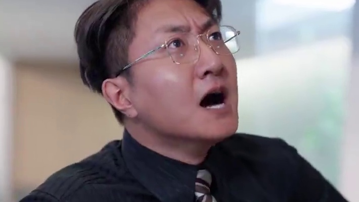 周建明开发出无人驾驶第三代系统 在与霍氏集团签约过程中发现霍氏大少霍少杰是其徒弟，故成功签约，帮助天