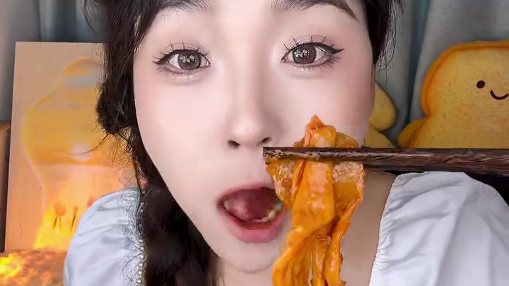 鸭板肠这个东西做不好是真不行！但是！他家可好吃！香辣口的！每一根都是脆脆的新鲜的感觉！不面！#鸭板肠