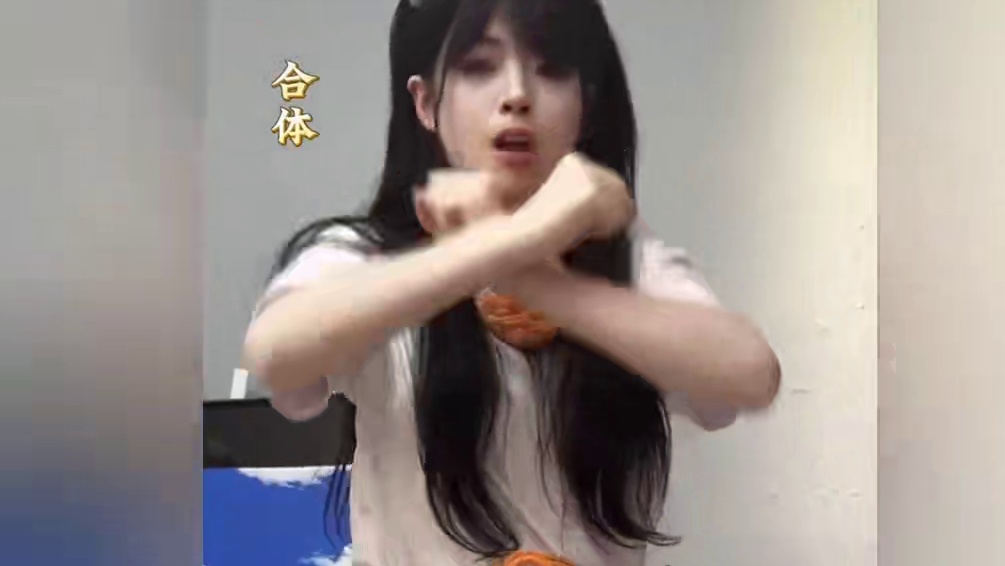 见过木雕石雕
第一次见牙雕！#牙雕 #木雕 #万万没想到