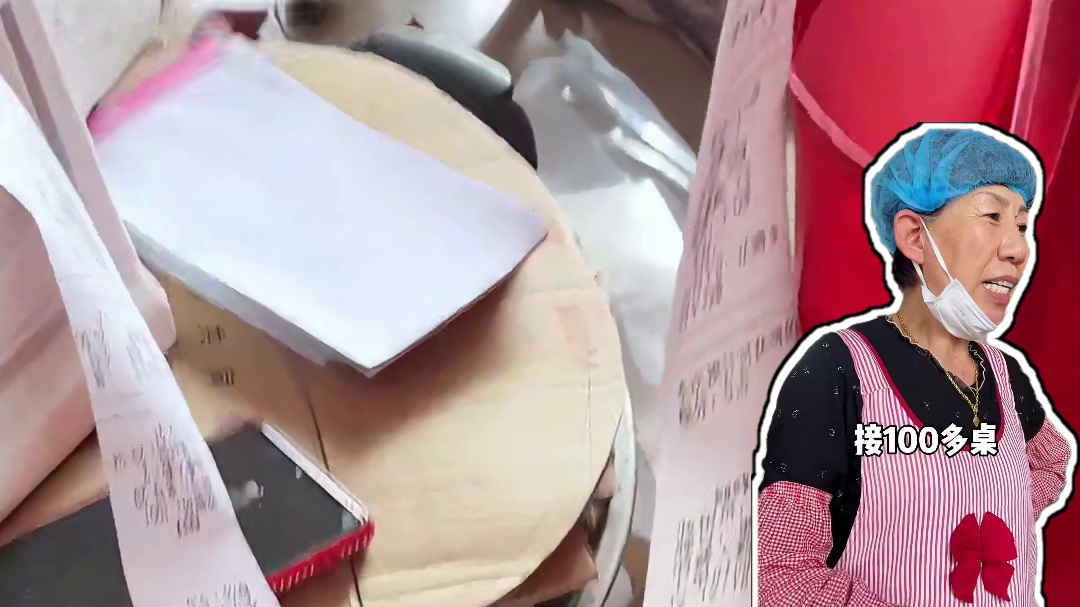 淄博宝藏饭馆！开了24年，每天一百多桌的菜都是老板一个人炒！