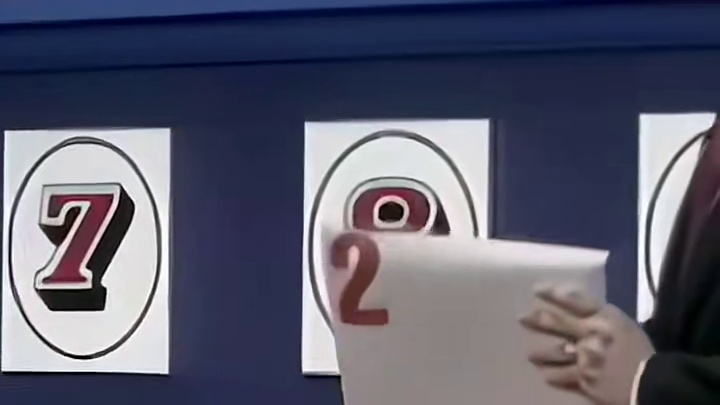 魔术退役大鲨鱼奥尼尔球衣