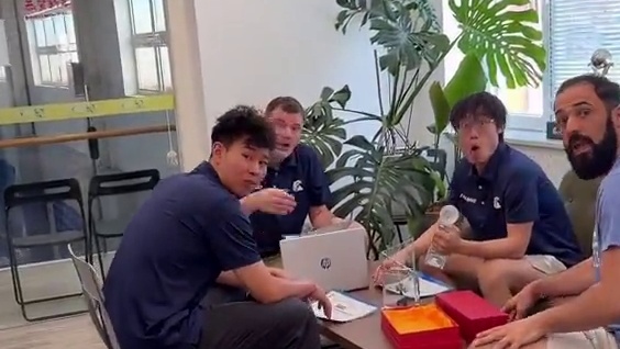 Falcons Awards Banquet Gala倒计时
猜猜教练们在暗中密谋什么惊喜
本周六 