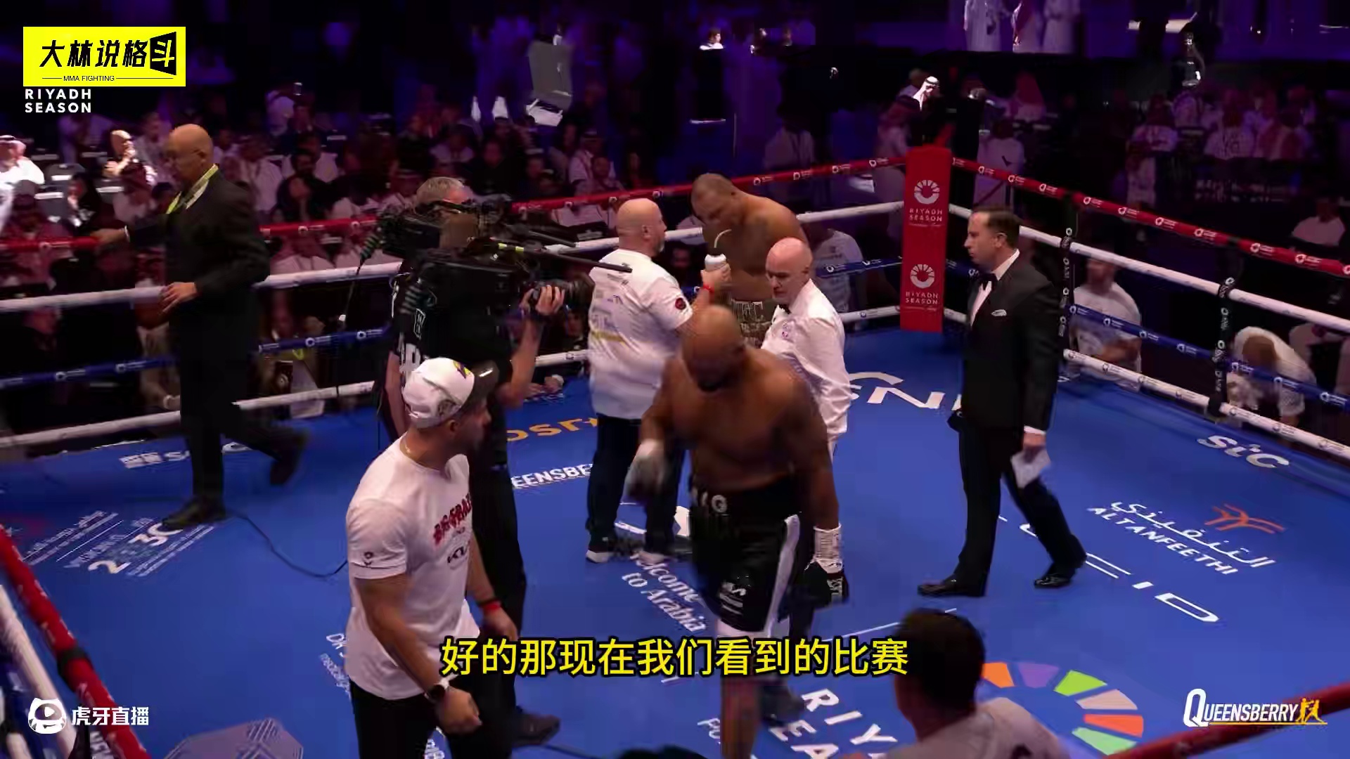 太恐怖！拳坛猛兽沃德利重拳出击，打歪对手下巴！ 沃德利KO克拉克#巨兽之战 #拳王 #拳击 #格斗 