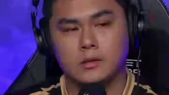 WOL 教练Fayde霸气回应在不被看好的情况下爆冷：全世界都可以质疑我们的能力，可是我们不会怀疑自