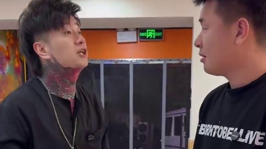 东北人拍这个不会真有补贴吧？ #弗雷尔卓德 #东北 #抽象 #弗雷尔卓德规则怪谈