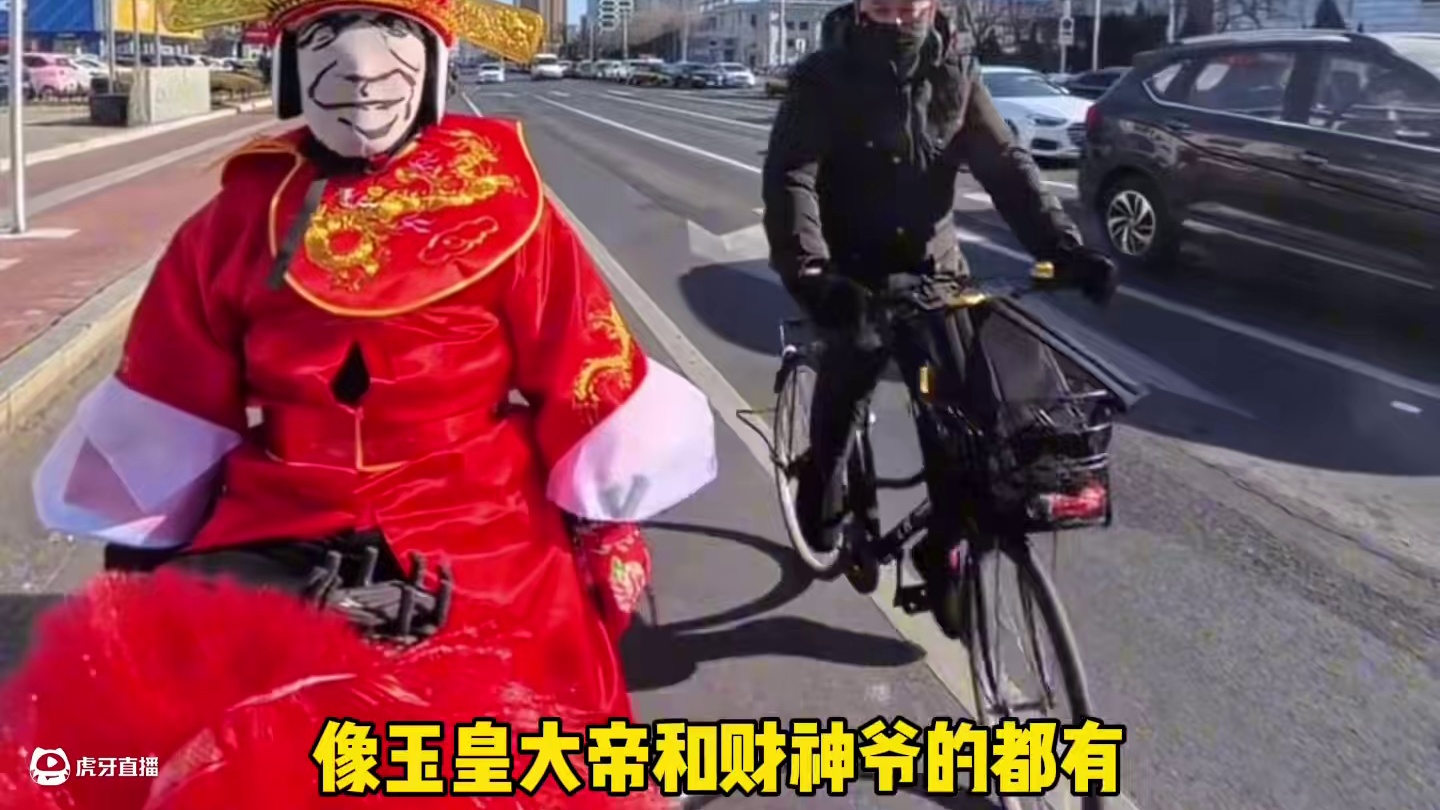 交警：根本无法选中…#摩托车 #搞笑