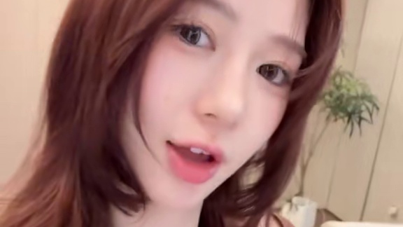 毕业理发即巅峰✂️交出显白的高层次理发标准答案‍♀ #发型 #显白发色 #高层次公主切 #高层次发型