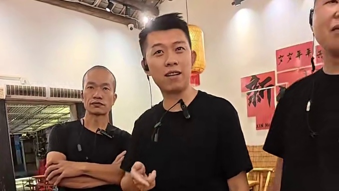 相互信任，交换美好！钓鱼交换潮汕卤水火锅，外加一只大螃蟹，你们觉得老板亏不亏…