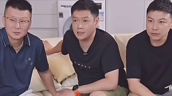 真不愧是师徒，自信这块拿捏的死死的