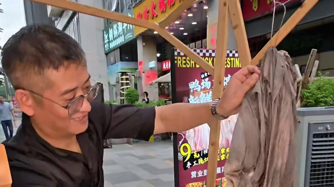 用一锅沸腾的老火锅，打开成都的夏天 #美食不可辜负 #成都夏日美食地图