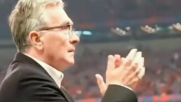 年轻人挑大梁！18岁王钰栋点射破门